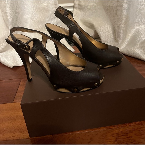 Stuart Weitzman Slingback Heels - Picture 2 of 4